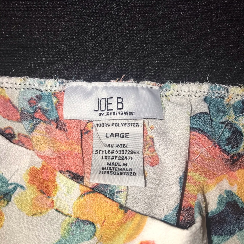 Mini skirt - Picture 4 of 4